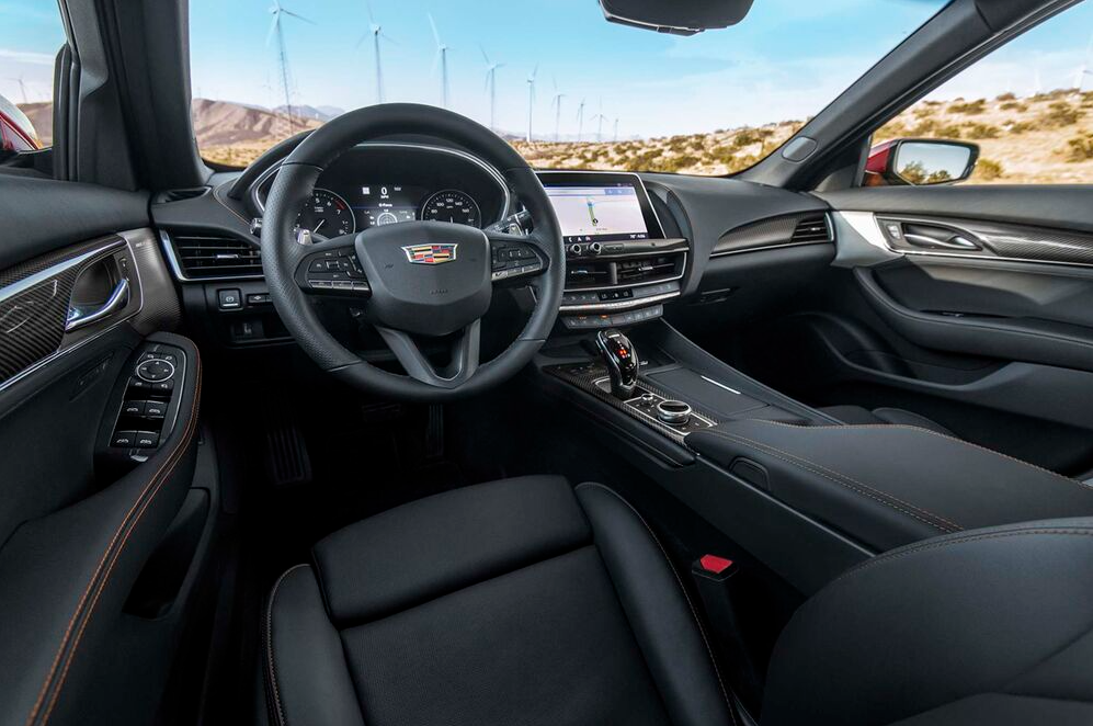 2022 Cadillac XT4 Luxury Interior