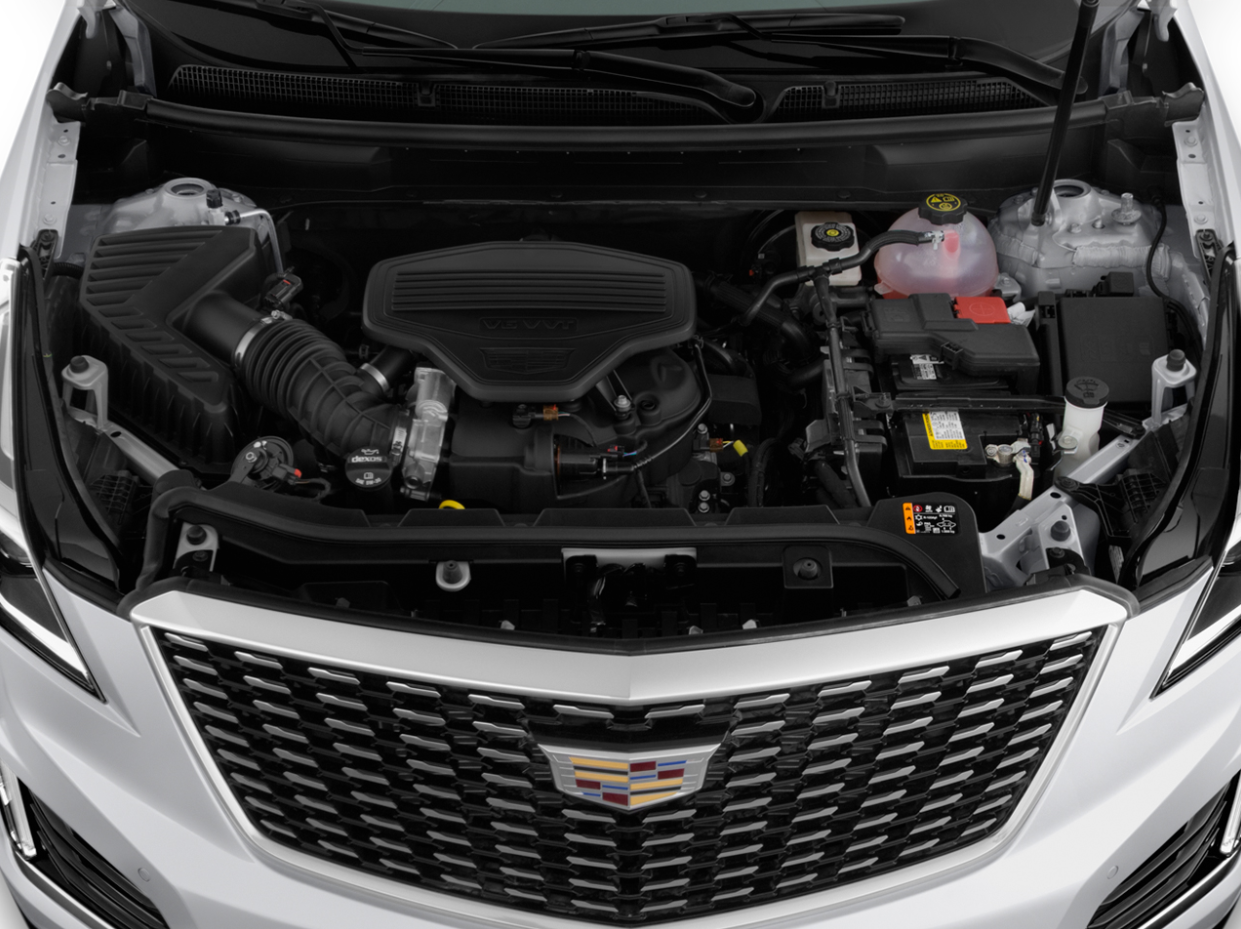 2022 Cadillac XT4 Sport Engine