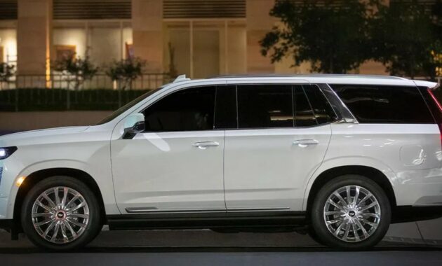 2023 Cadillac Escalade EXT Exterior