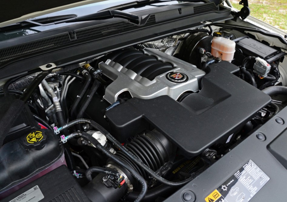 2023 Cadillac Escalade Supercharged Engine