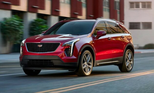 2024 Cadillac XT4 Luxury Exterior