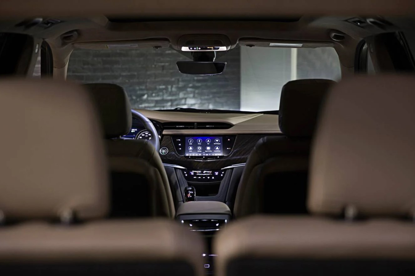 2024 Cadillac XT6 Luxury Interior
