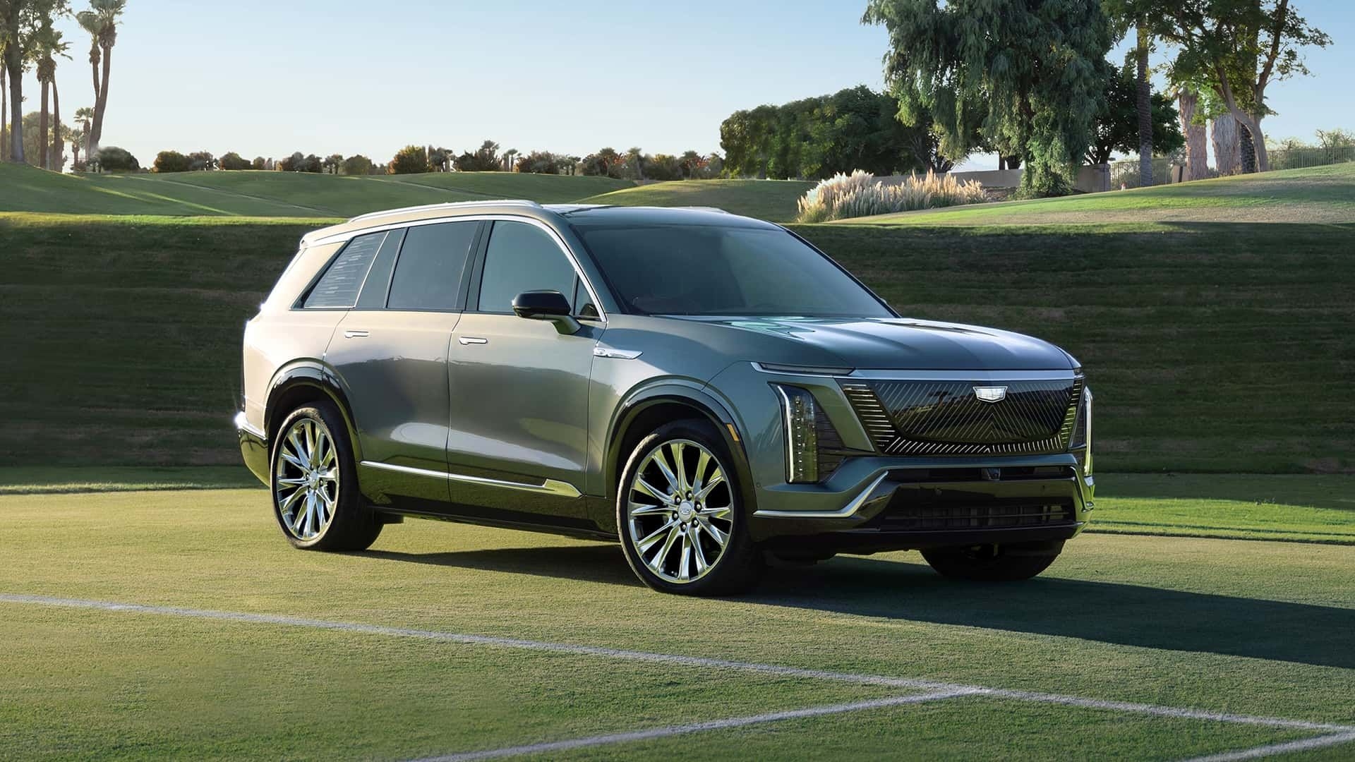 2026 Cadillac Vistiq Three Rows Of Seats And 300  2026 Cadillac Vistiq Three Rows Of Seats And 300